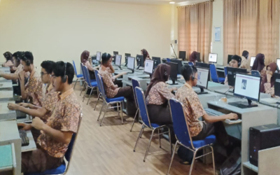 Pelaksanaan Sertifikasi Internasional  Kemampuan Bahasa Inggris TOEIC 2023  di SMKN 1 Kota Ternate